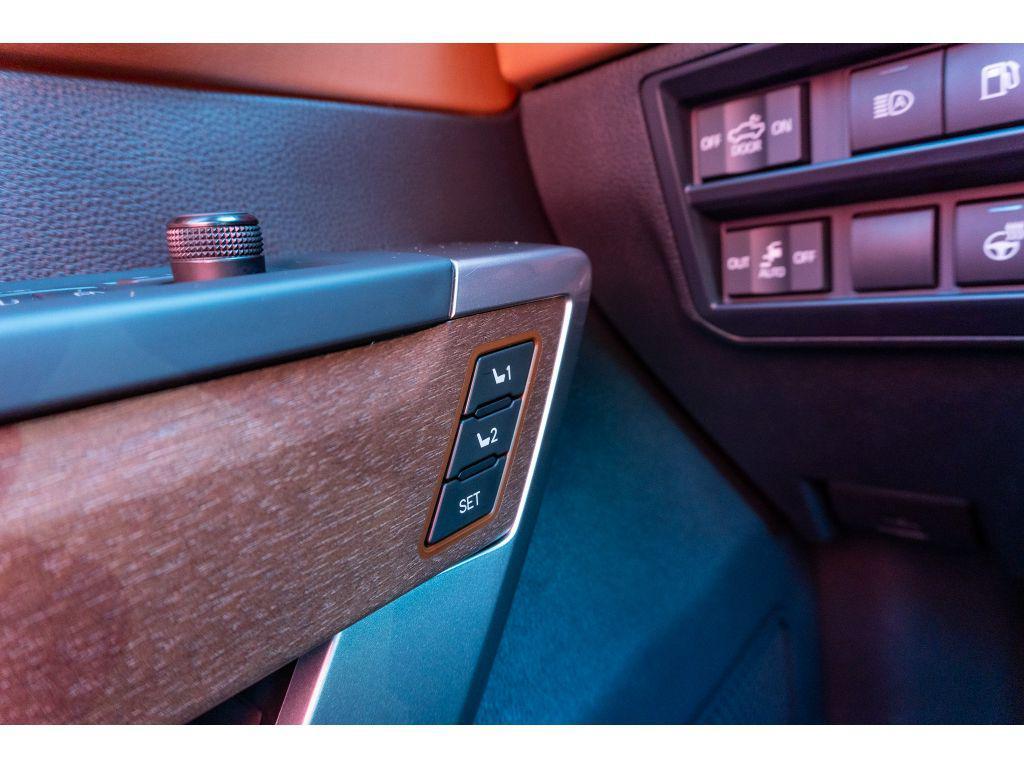 new 2025 Toyota Tundra Hybrid car, priced at $72,620