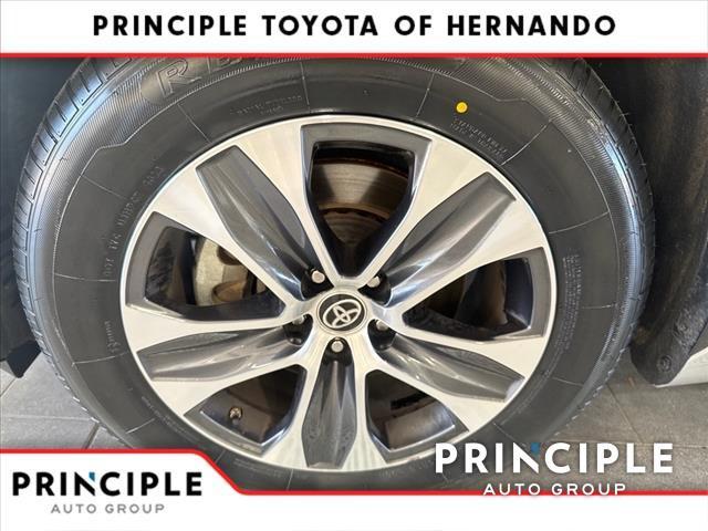 used 2024 Toyota Highlander car, priced at $43,430