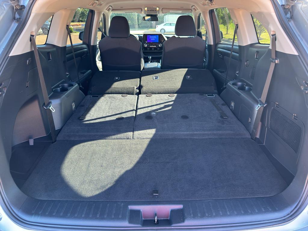 used 2023 Toyota Highlander car, priced at $34,407