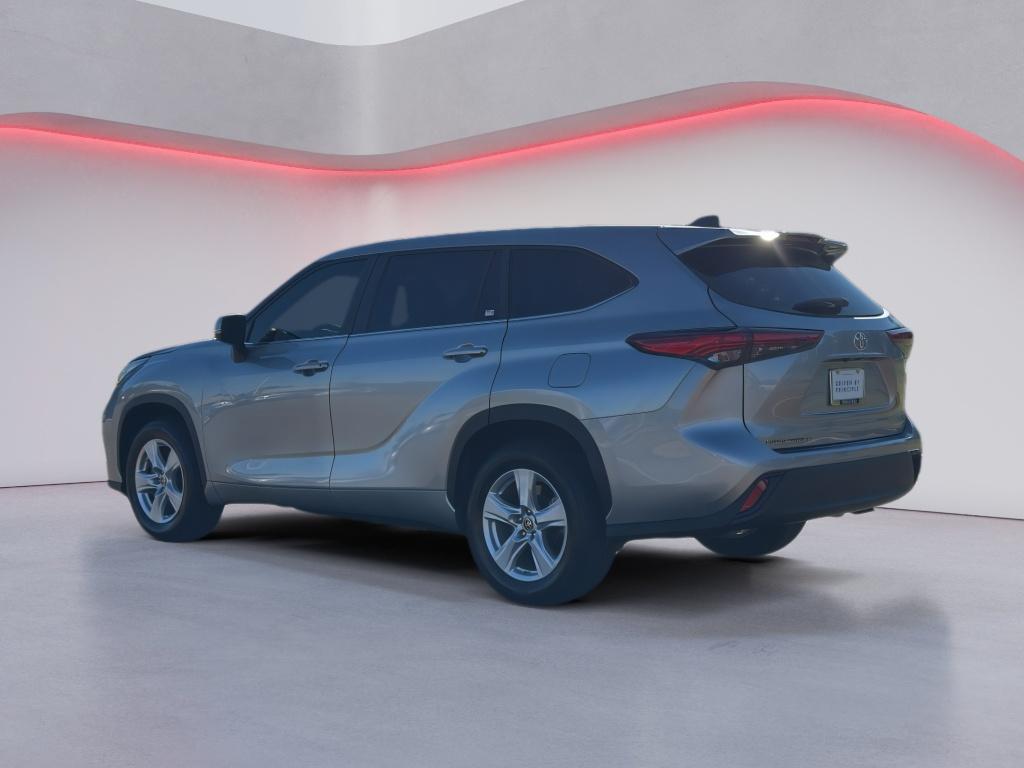 used 2023 Toyota Highlander car, priced at $34,407
