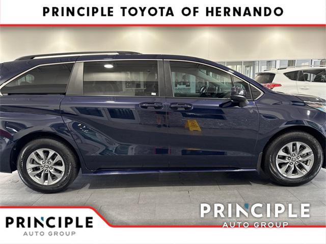 used 2022 Toyota Sienna car, priced at $33,422