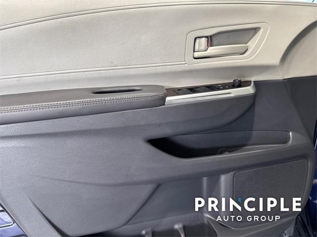 used 2022 Toyota Sienna car, priced at $33,422