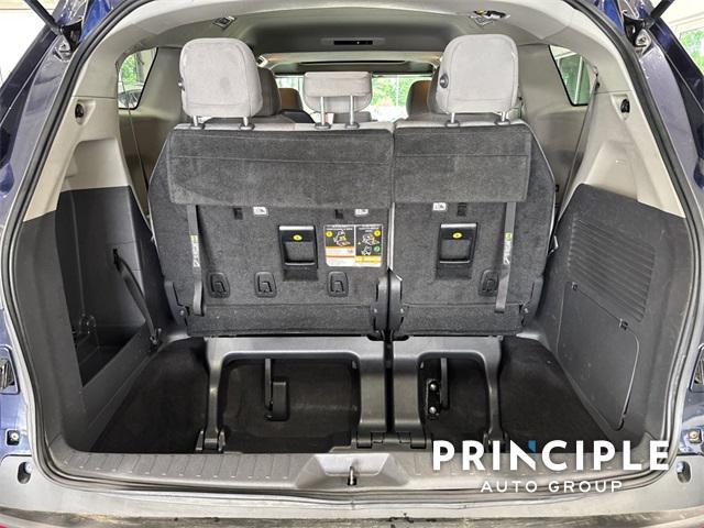 used 2022 Toyota Sienna car, priced at $33,422