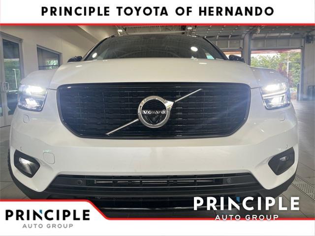 used 2019 Volvo XC40 car, priced at $23,500