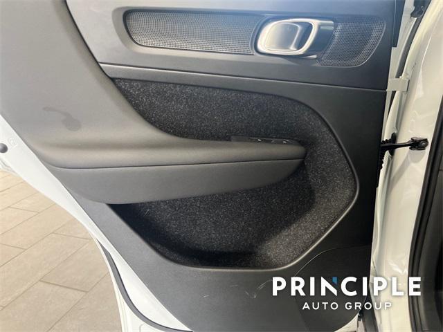 used 2019 Volvo XC40 car, priced at $23,500