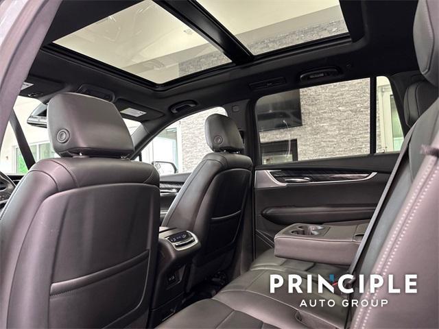 used 2023 Cadillac XT6 car, priced at $36,790