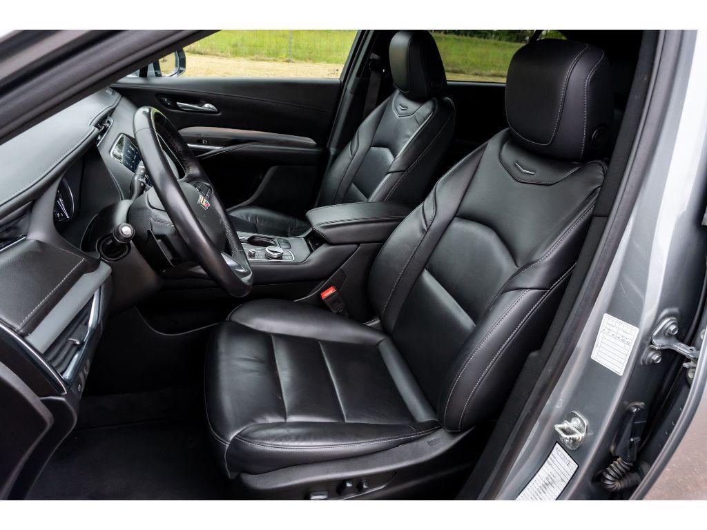 used 2023 Cadillac XT4 car, priced at $27,572