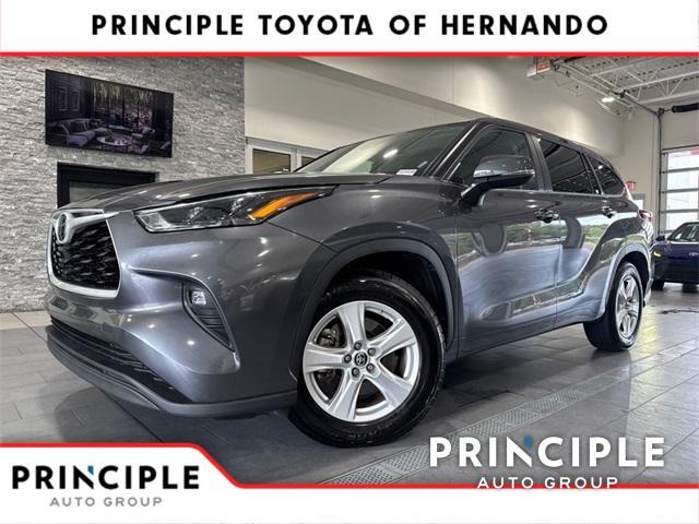 used 2024 Toyota Highlander car, priced at $36,321