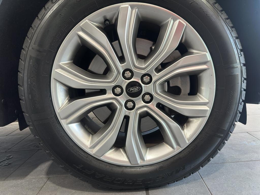 used 2024 Ford Edge car, priced at $27,820