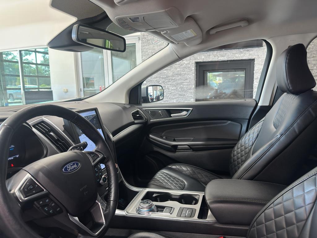 used 2024 Ford Edge car, priced at $27,820