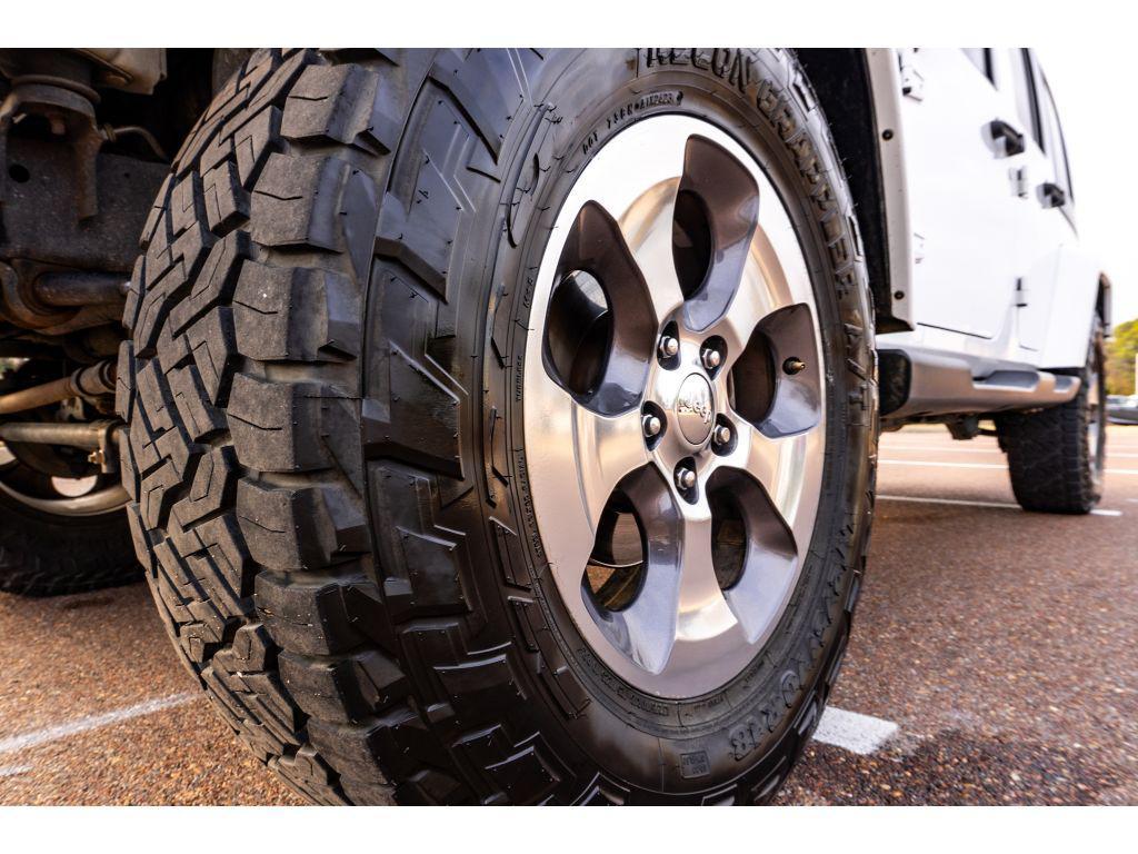 used 2016 Jeep Wrangler Unlimited car, priced at $16,978