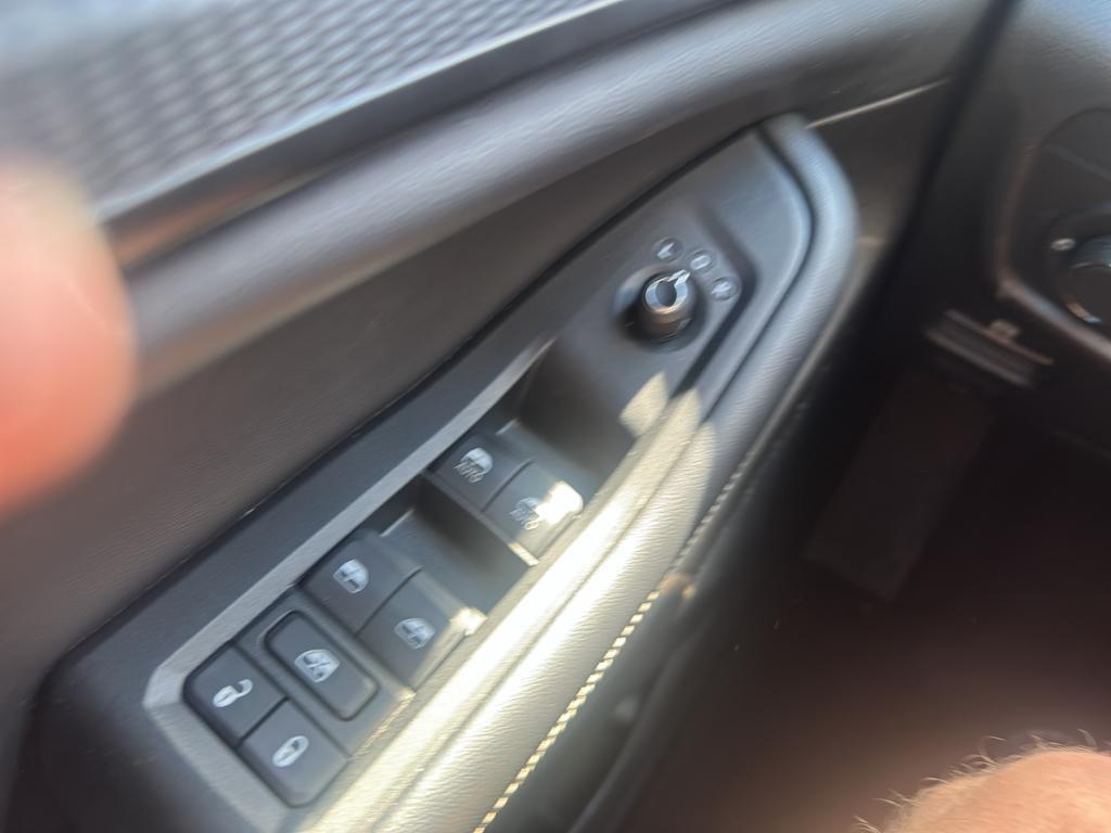 used 2024 Jeep Grand Cherokee L car, priced at $33,266