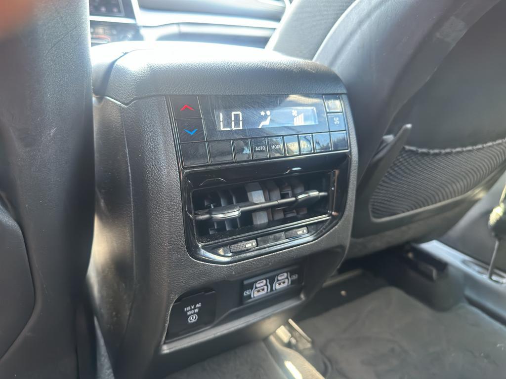 used 2024 Jeep Grand Cherokee L car, priced at $33,266