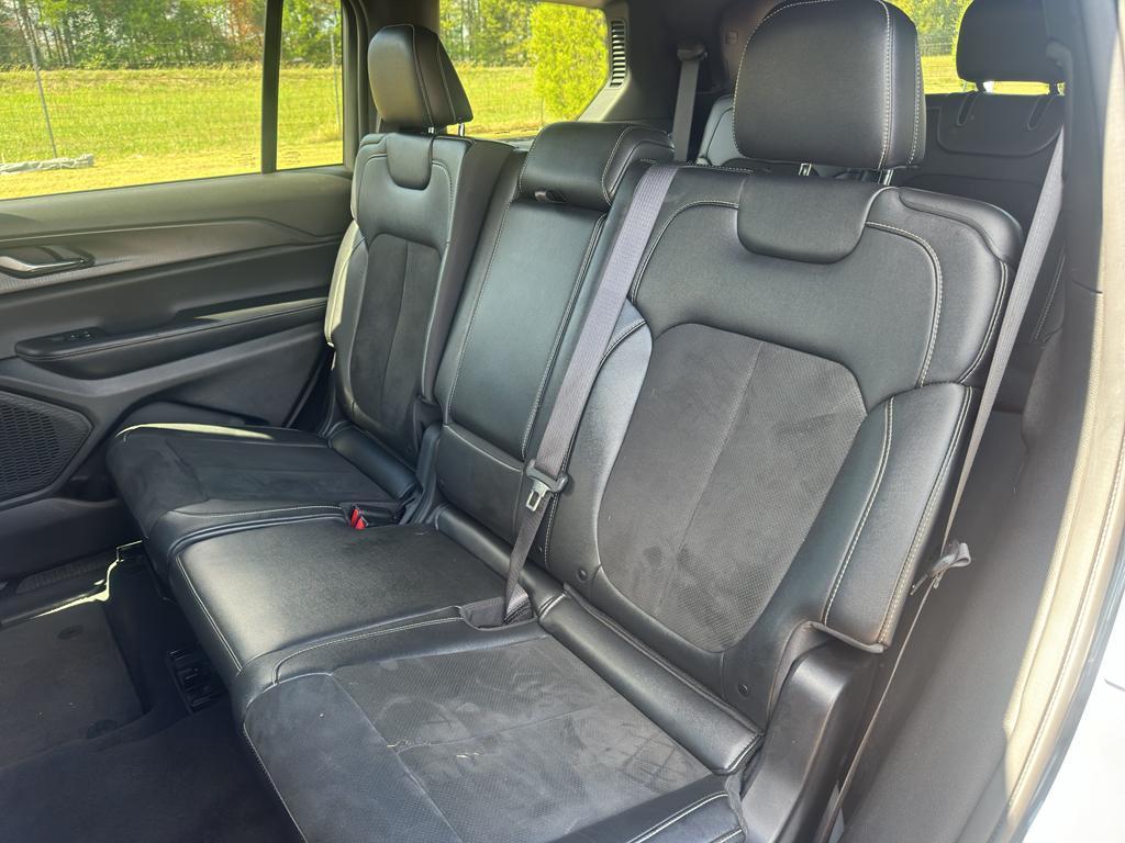 used 2024 Jeep Grand Cherokee L car, priced at $33,266