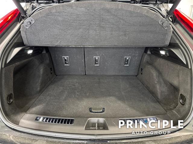 used 2024 Cadillac XT4 car, priced at $37,600