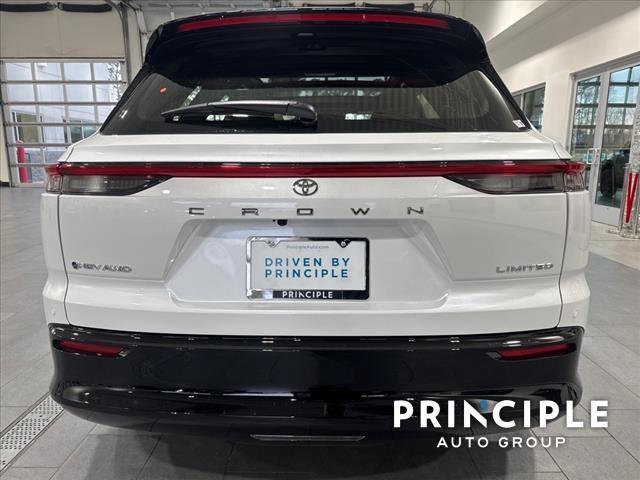 new 2025 Toyota Crown Signia car, priced at $51,250