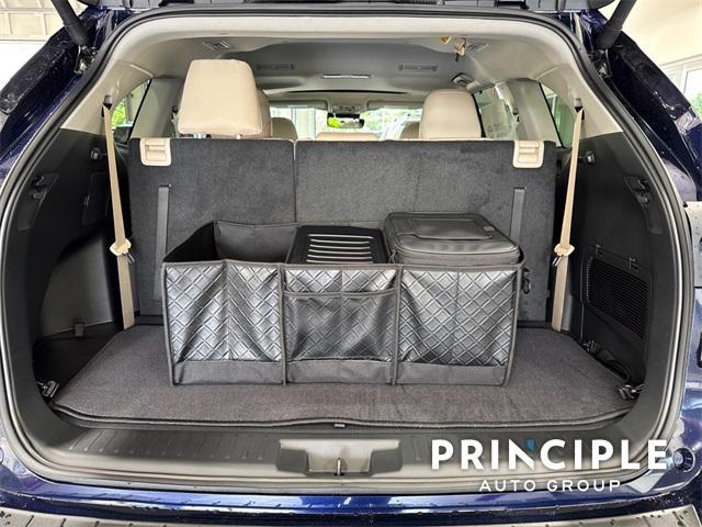 new 2025 Toyota Highlander Hybrid car, priced at $51,865