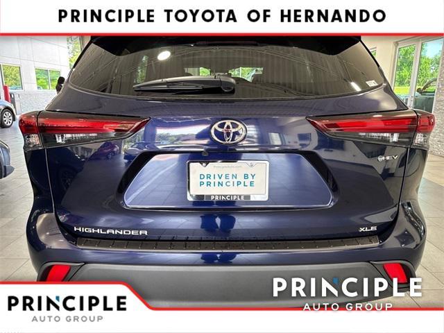 new 2025 Toyota Highlander Hybrid car, priced at $51,865