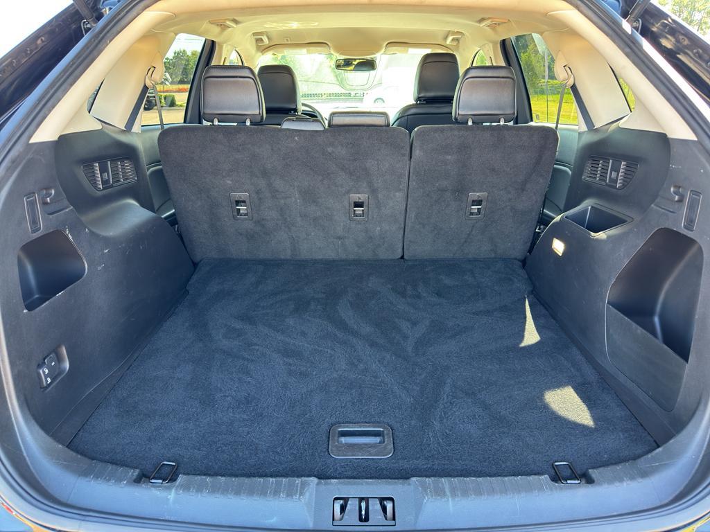 used 2024 Ford Edge car, priced at $24,159