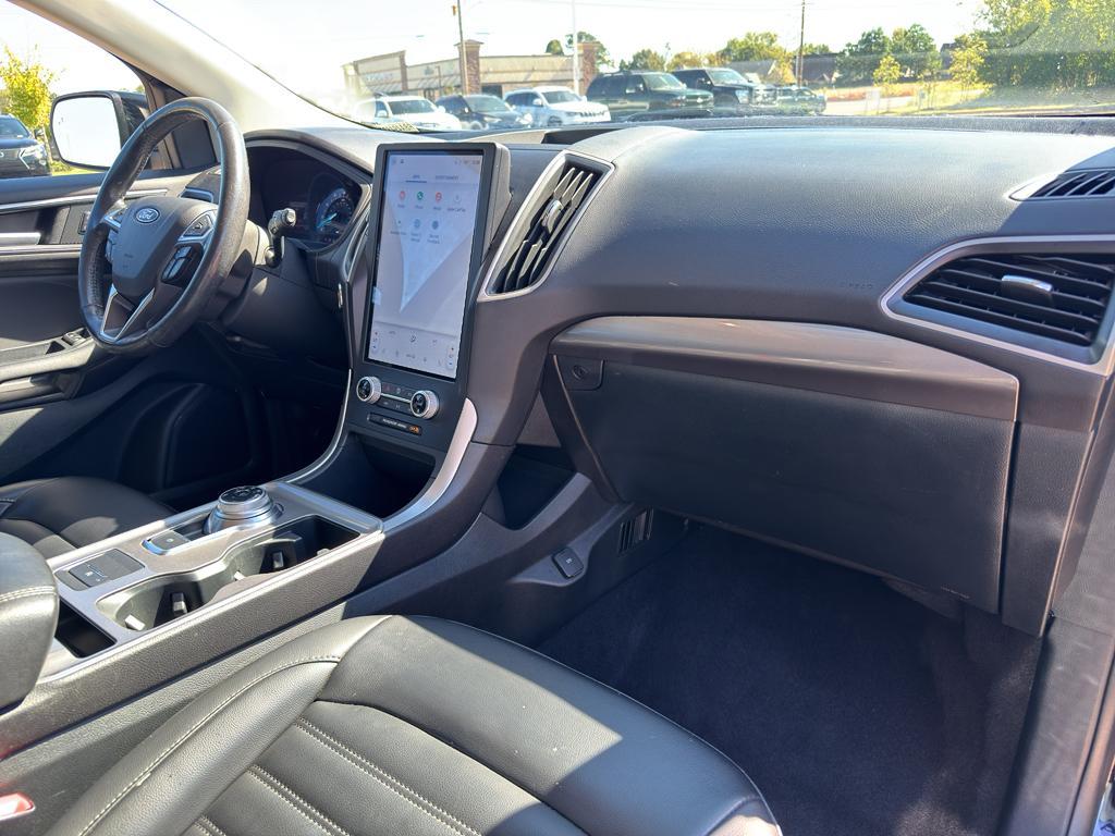 used 2024 Ford Edge car, priced at $24,159