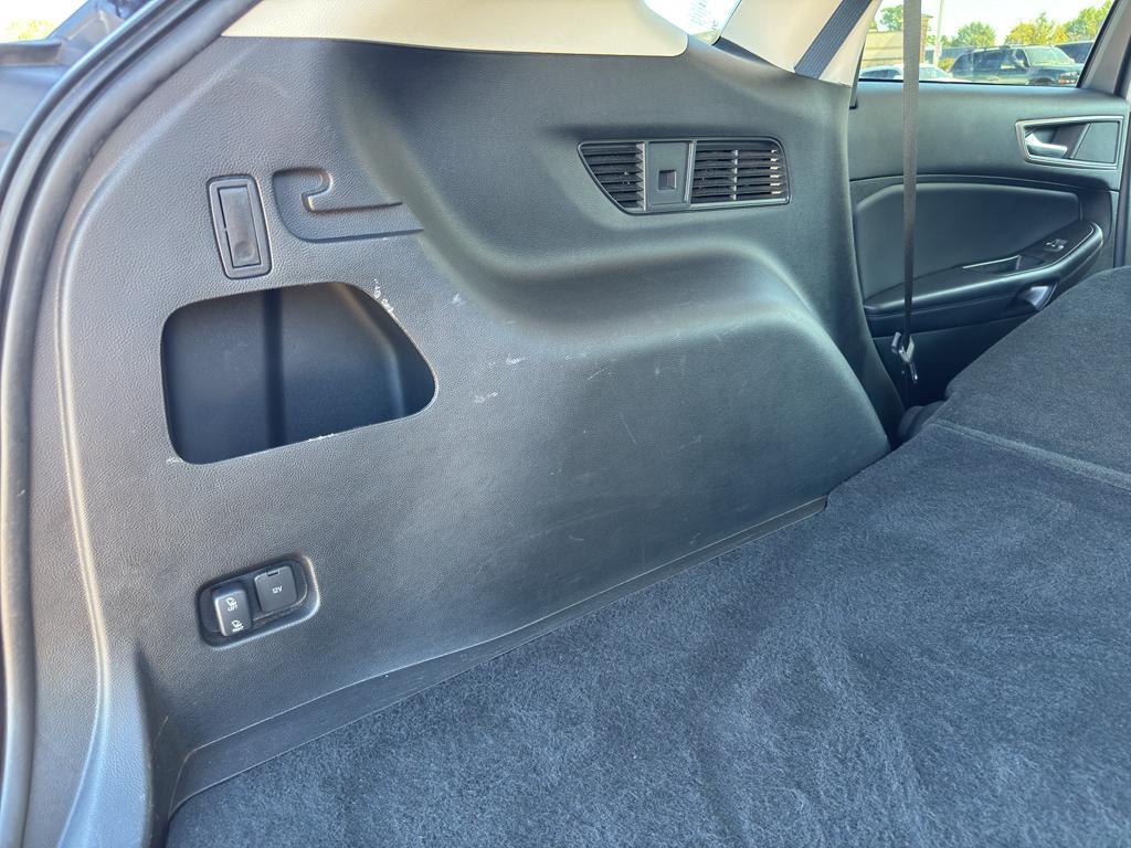 used 2024 Ford Edge car, priced at $24,159