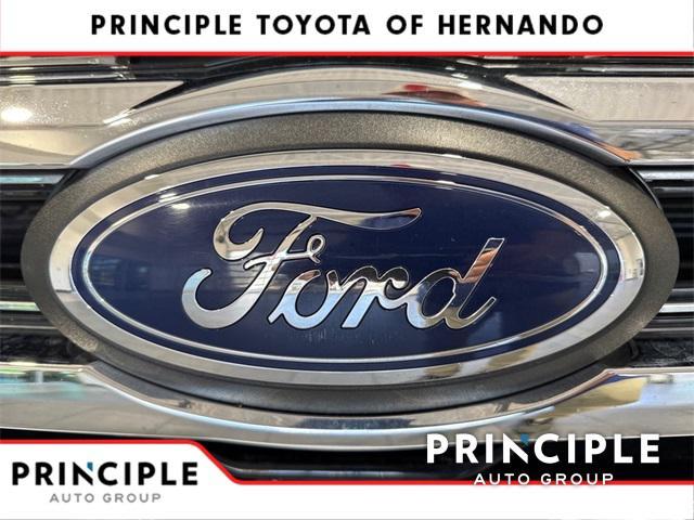 used 2023 Ford Expedition car, priced at $43,500