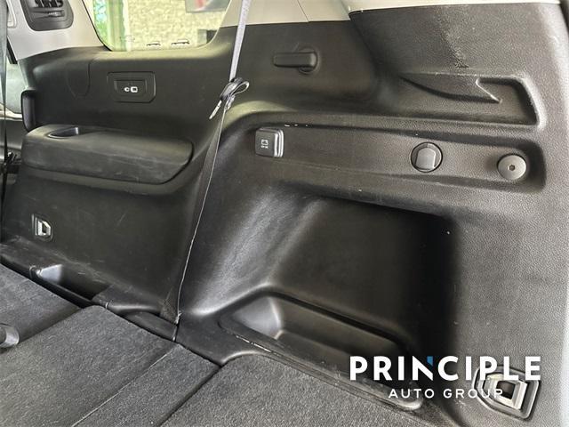 used 2023 Jeep Grand Cherokee L car, priced at $32,500