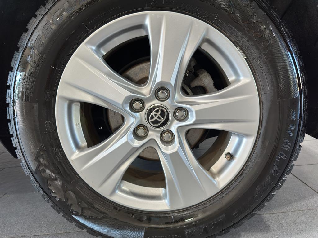 used 2021 Toyota RAV4 Hybrid car, priced at $24,934