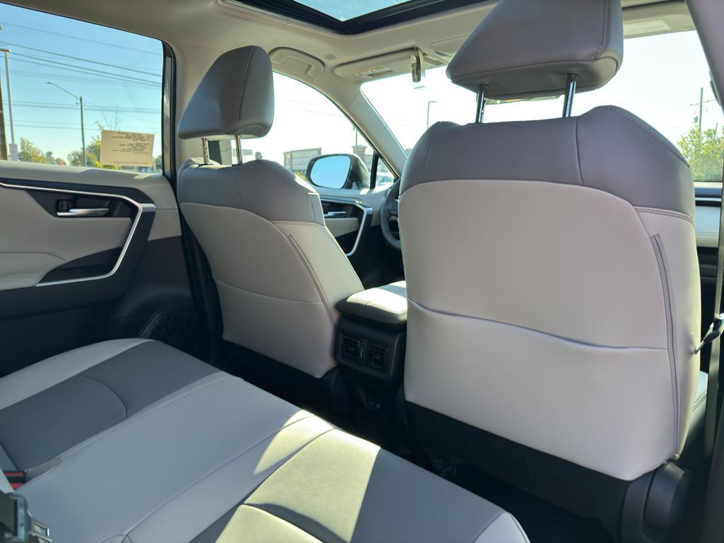 new 2025 Toyota RAV4 car