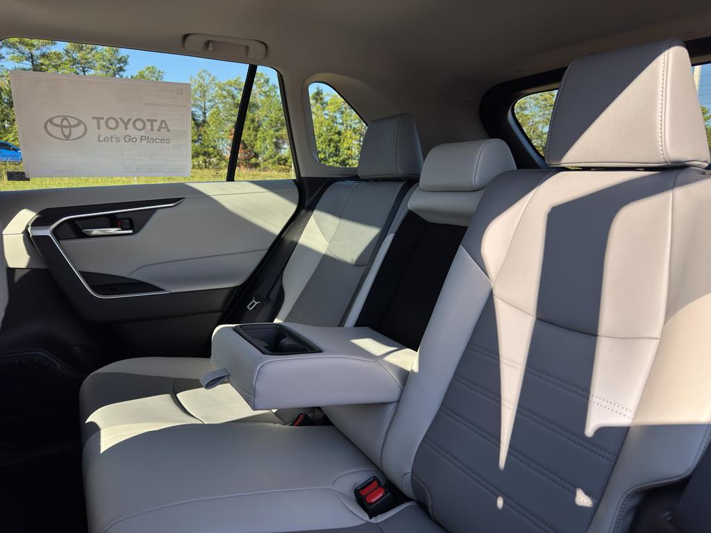 new 2025 Toyota RAV4 car