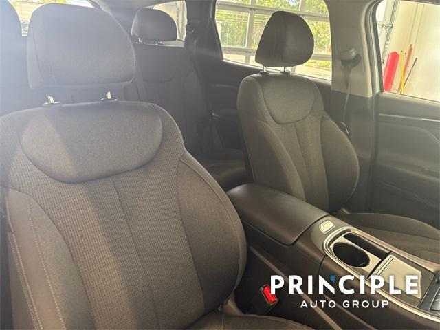 used 2023 Hyundai Santa Fe car, priced at $25,998