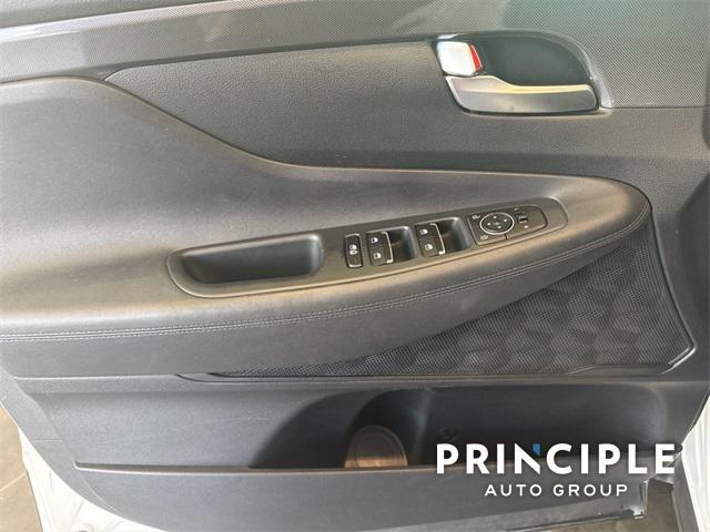 used 2023 Hyundai Santa Fe car, priced at $25,998