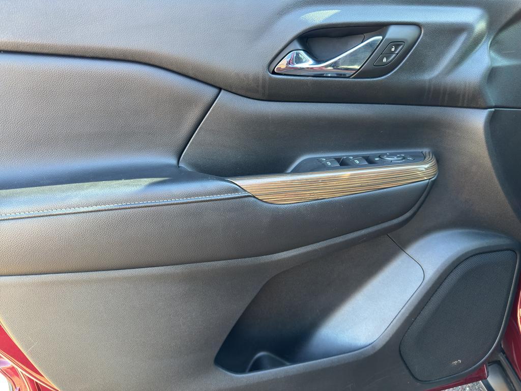 used 2018 GMC Acadia car, priced at $9,995