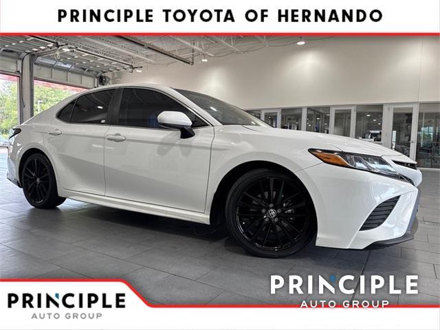 used 2018 Toyota Camry Hybrid car, priced at $17,000