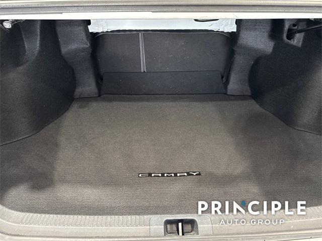 used 2018 Toyota Camry Hybrid car, priced at $17,000