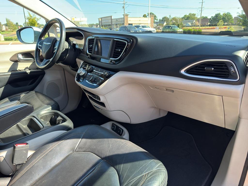 used 2018 Chrysler Pacifica car, priced at $9,580