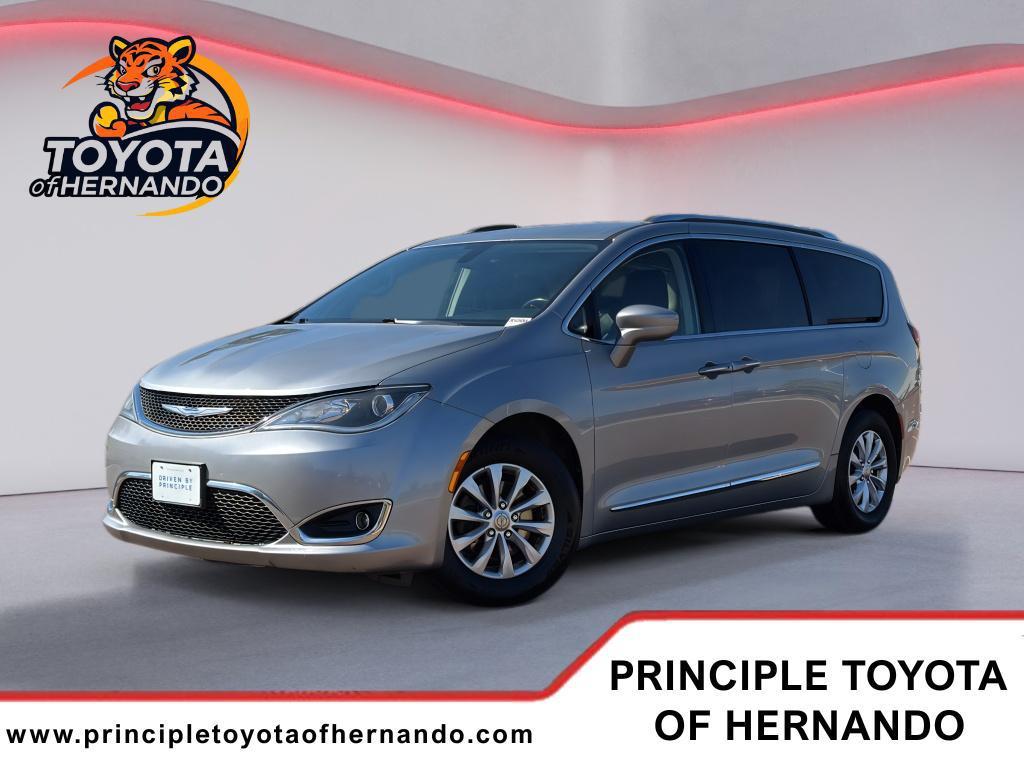 used 2018 Chrysler Pacifica car, priced at $9,580