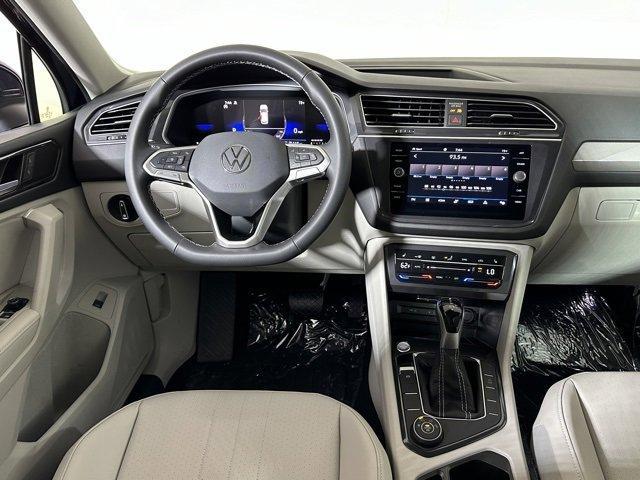 new 2024 Volkswagen Tiguan car, priced at $32,350