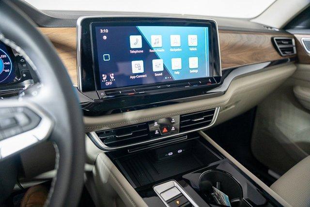 new 2025 Volkswagen Atlas car, priced at $39,031