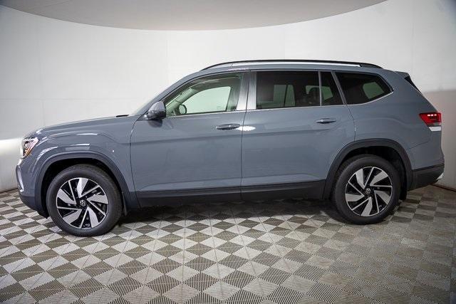 new 2025 Volkswagen Atlas car, priced at $44,531