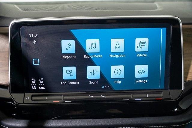 used 2024 Volkswagen Atlas car, priced at $33,237