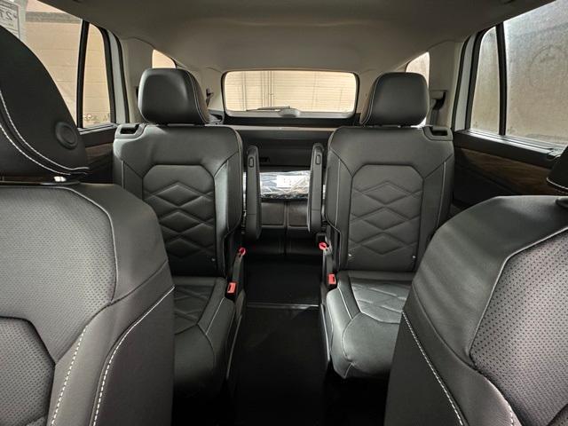 new 2025 Volkswagen Atlas car, priced at $44,954