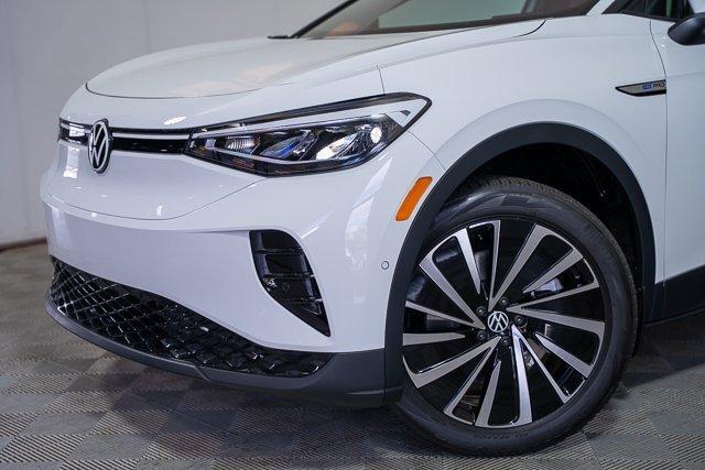 new 2025 Volkswagen ID.4 car, priced at $43,888