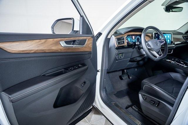 used 2024 Volkswagen Atlas car, priced at $35,727