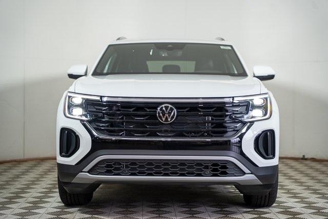 new 2025 Volkswagen Atlas Cross Sport car, priced at $39,322