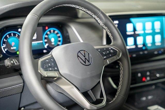 new 2025 Volkswagen Atlas Cross Sport car, priced at $39,322