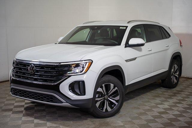 new 2025 Volkswagen Atlas Cross Sport car, priced at $38,322