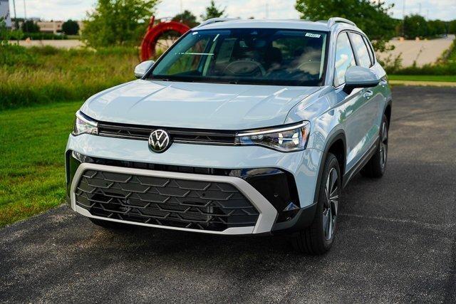 new 2025 Volkswagen Taos car, priced at $32,400