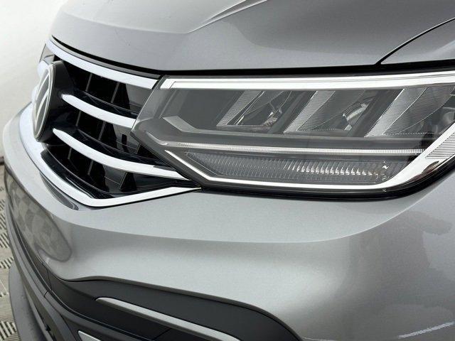 new 2024 Volkswagen Tiguan car, priced at $29,100