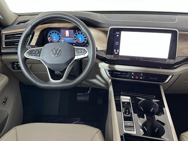 new 2024 Volkswagen Atlas car, priced at $39,093